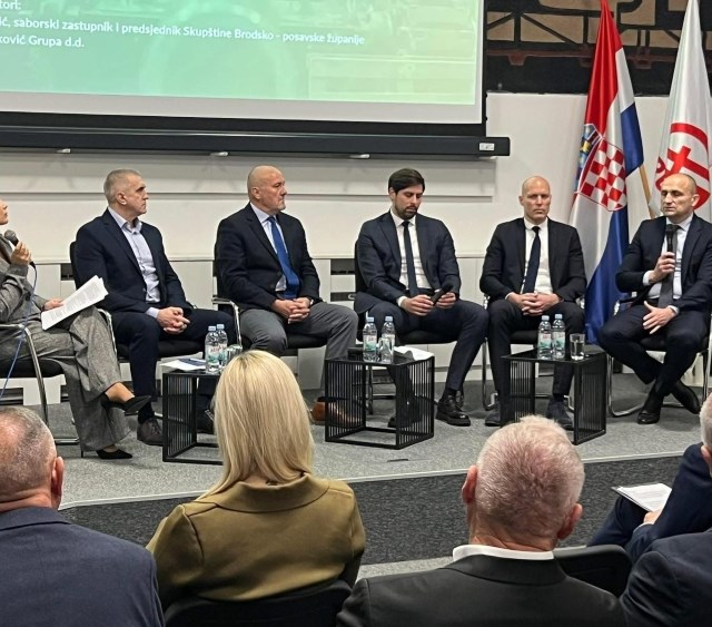 Strategic Forum on the Defence Industry at Đuro Đaković